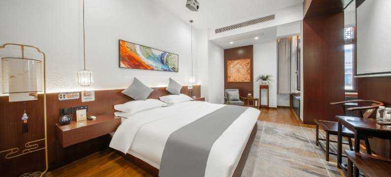 弥勒叁月里民宿(湖泉生态园店)图片