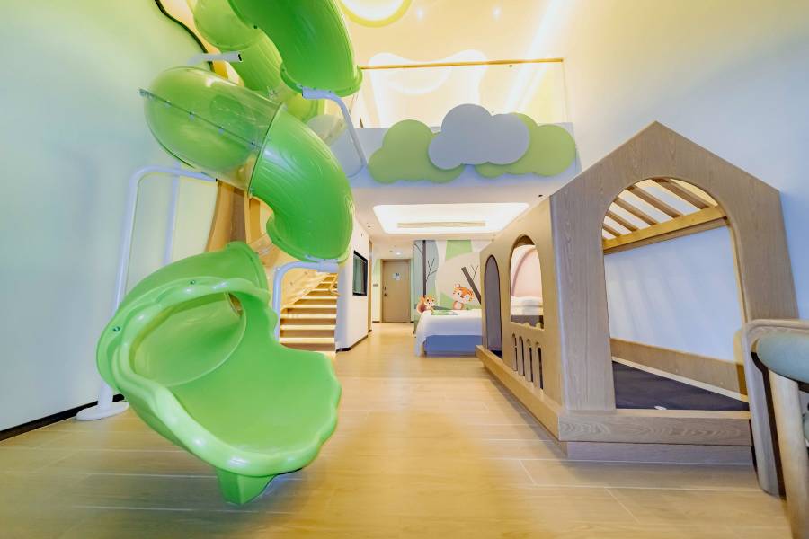 清遠佛岡森波拉松鼠酒店