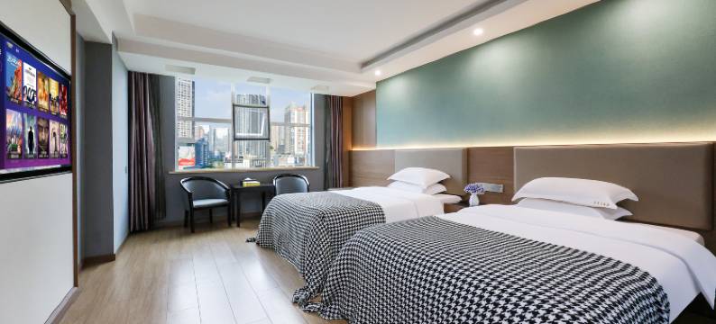 娄底和丰大酒店(娄星区体育中心店)图片