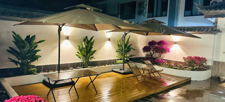 大理七月蓝天民宿(廊桥店)图片