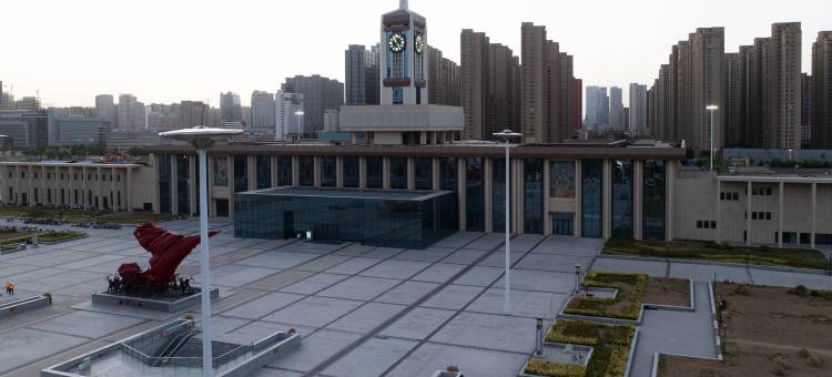 石家庄火车站艺术中心轻居酒店图片