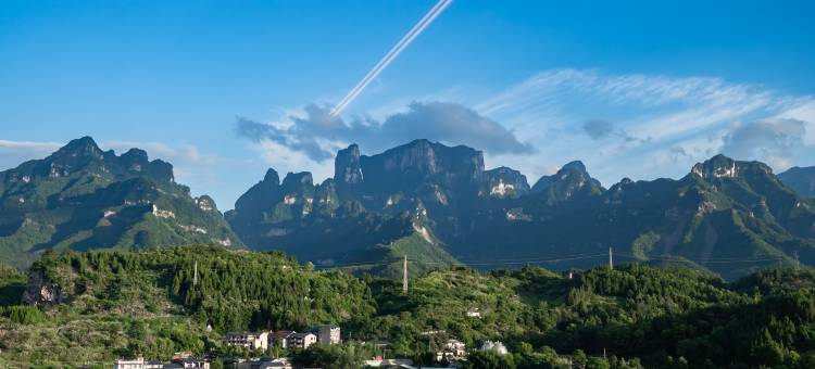 朴境·天门小筑(天门山索道店)图片