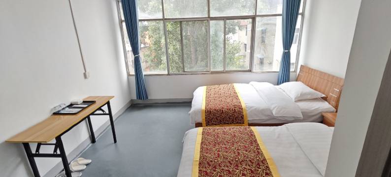 洛阳郝家民宿(龙门石窟店)图片