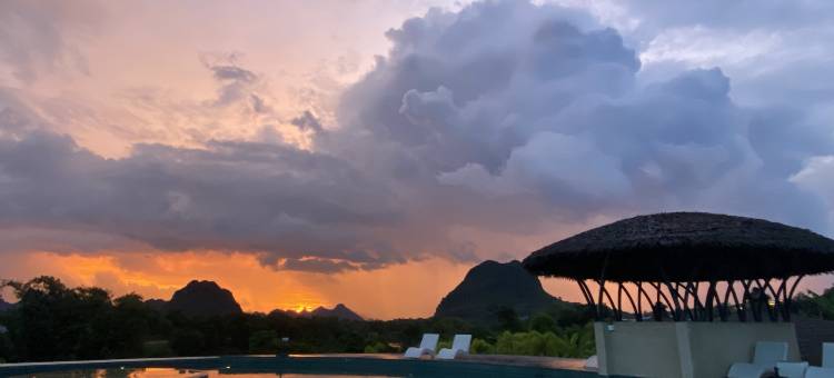 崇左在野宿集·万相度假Villa图片