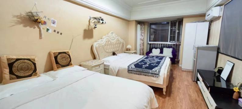 静澜观影主题民宿(宽城万达店)图片