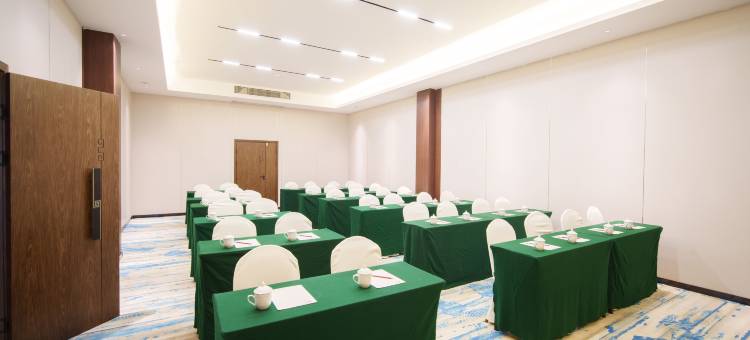 二郎山宾馆(天全中医院店)图片