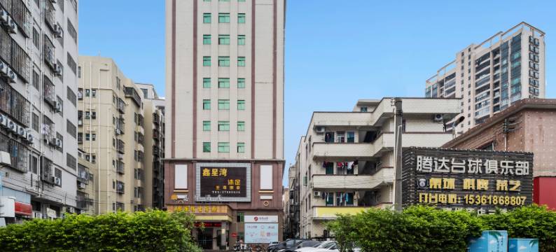 深圳嘉悦酒店(共和社区天源隆广场店)图片