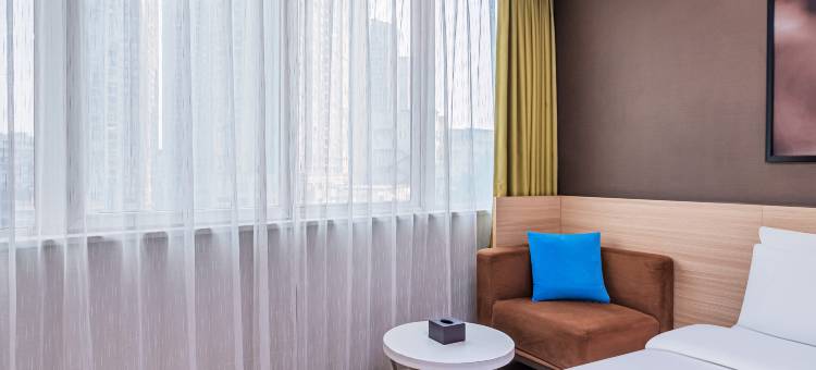 IU酒店(重庆合川财富广场重百商场店)图片