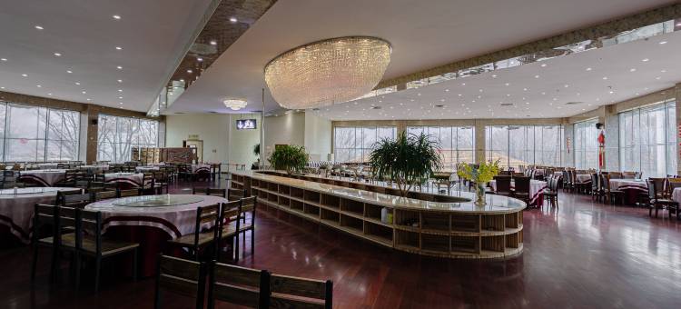 雪韵假日精选酒店(亚布力滑雪旅游度假区店)图片