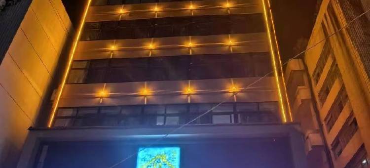景朗大酒店(邓州火车站店)图片