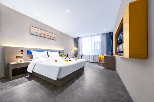 7天酒店(长治长子鹿谷大街体育馆店)