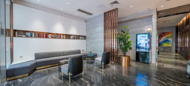 青悦酒店(青秀万达东葛路地铁站店)图片