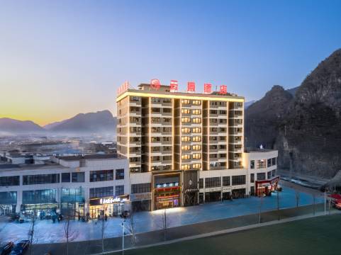 hotel overview picture