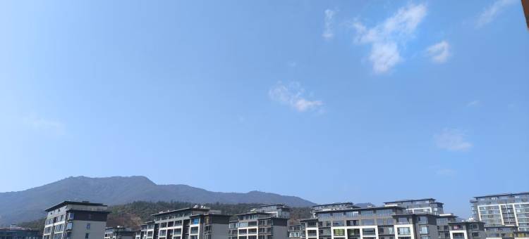 禄丰天龙大酒店(禄丰南站金山古镇店)图片