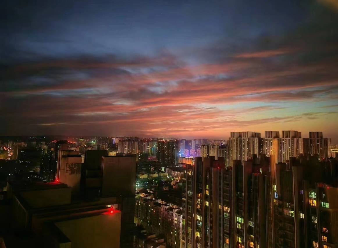 洛禾・云舍|一线河景Designer奢品酒店(珠江路美食广场万达店)图片