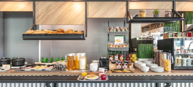 法拉维耶一级酒店(B&B Hotel Lyon Aéroport Saint-Quentin-Fallavier)图片