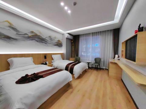 莅海宾馆(伊仕丹购物广场店)