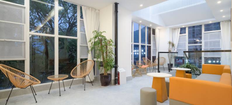 楠悦居酒店图片