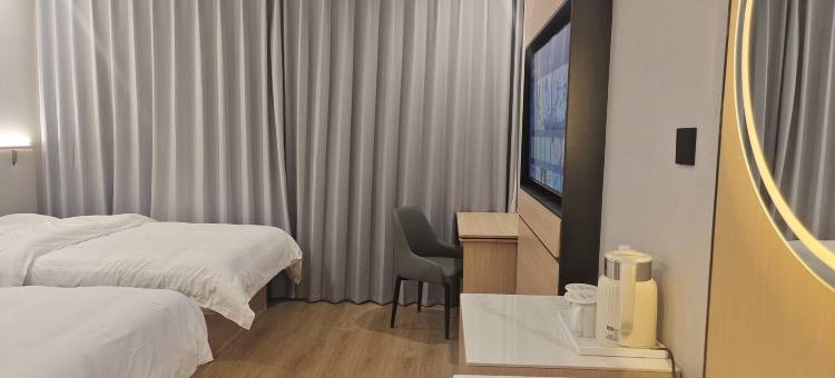 格林豪泰智选酒店(松江大学地铁站店)图片