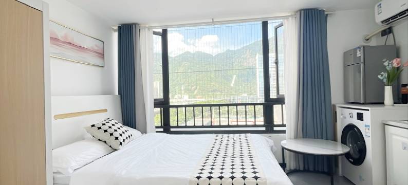 青柠民宿(东二环泰禾广场省儿童医院店)图片