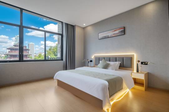 宜宾泊度民宿(冠英古街合江门店)