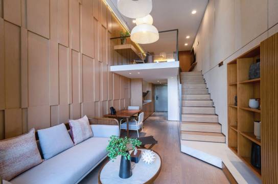 爱之旅度假酒店(汕尾高铁站华润万象天地店)