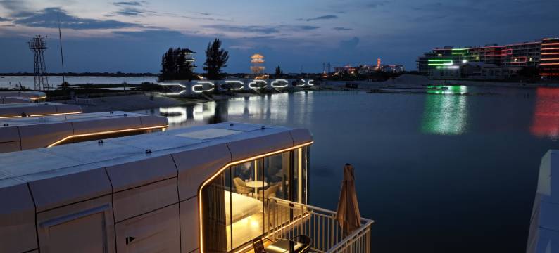 慕汐·野舍太空舱酒店(海丝首港店)图片