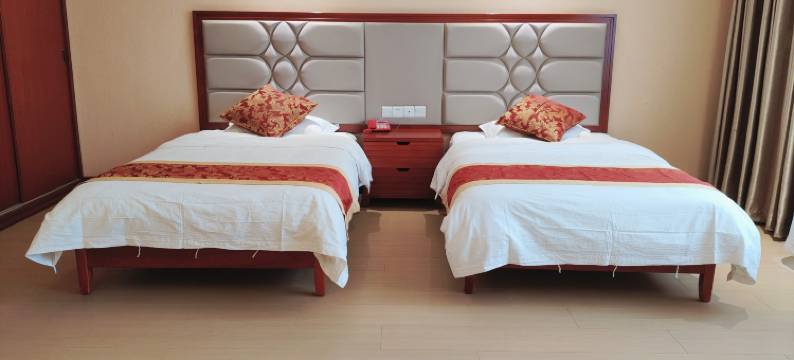 金达莱商务宾馆(西宁城东万达广场店)图片