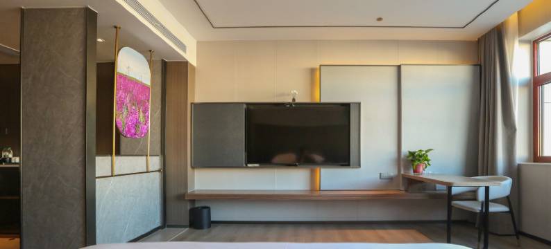 途客都市酒店(锡林浩特维多利广场店)图片