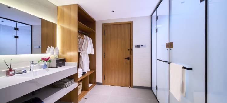 泸沽湖南岛VILLA度假酒店图片