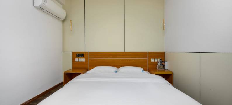 菲桐假日酒店(涞源站店)图片