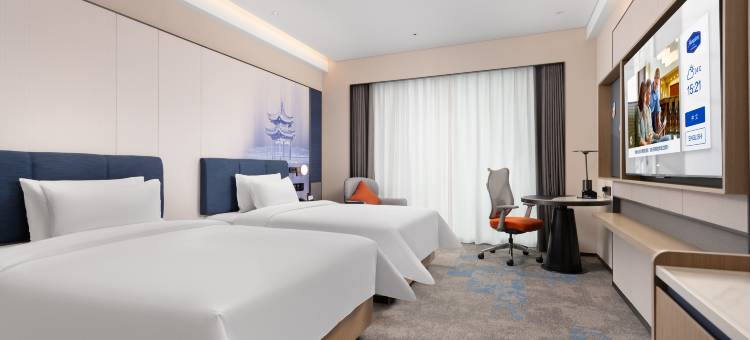 杭州上城九堡客运中心希尔顿欢朋酒店图片