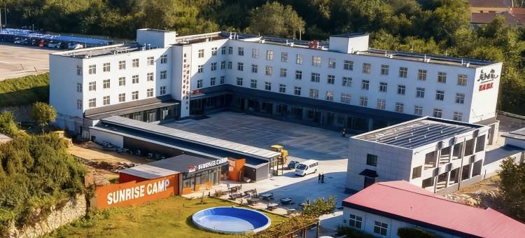 东山小筑酒店(龙凤山龙湖水系公园店)图片