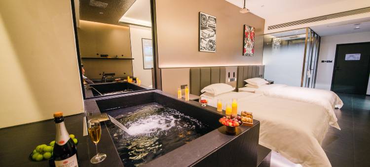 季沫·Designer私汤妙度酒店(清远义乌商贸城店)图片