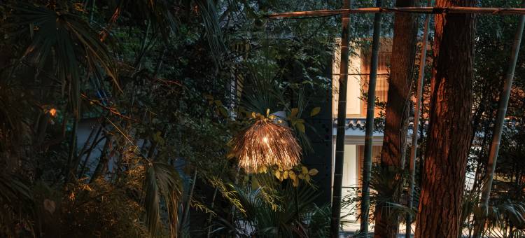 洞天府邸·双龙洞竹筏溯溪私汤度假酒店图片