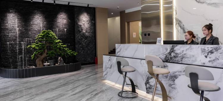 铂兰格酒店(市政府店)图片