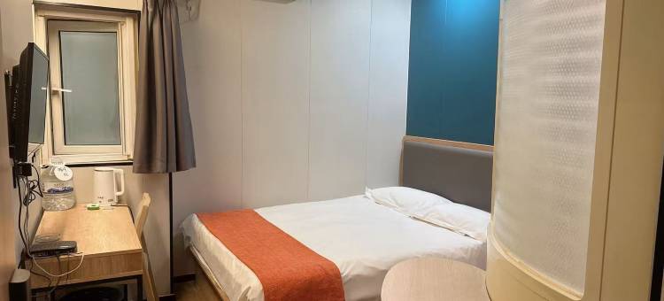 易佰良品酒店(济南火车站融汇老商埠店)图片