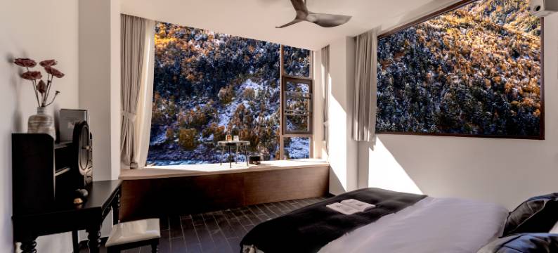 浔光月归·雪山秘境美宿(四姑娘山景区店)图片