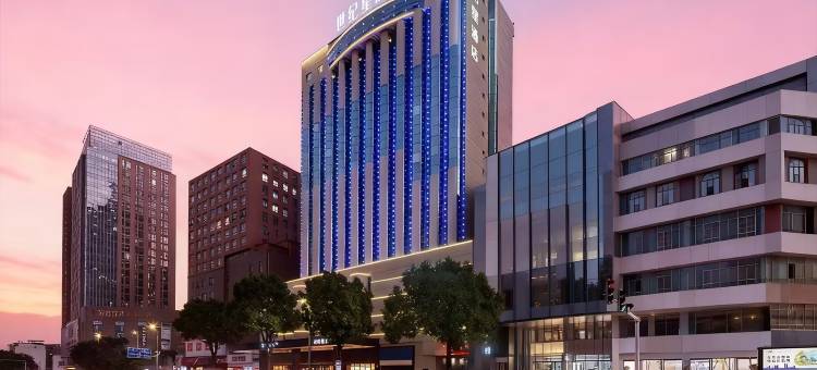 信阳世纪星酒店(天润广场信阳火车站店)图片