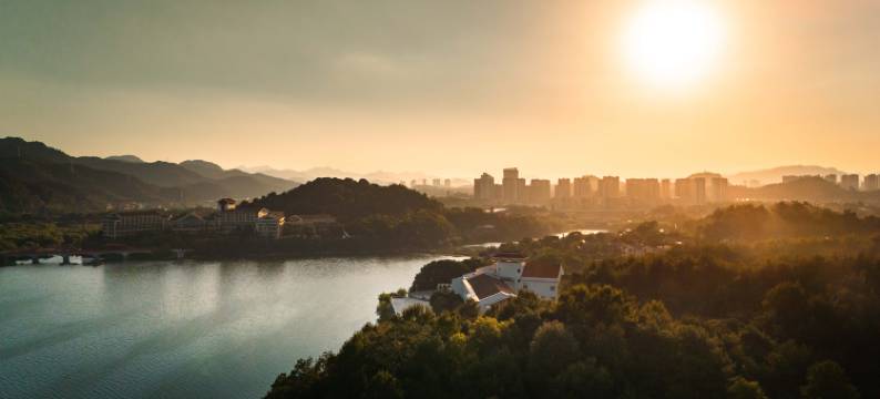 杭州临安青山湖雷迪森庄园图片