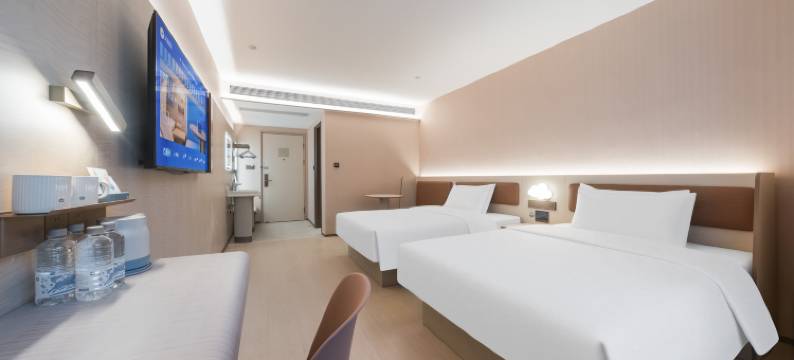 汉庭酒店(南昌秋水广场翠苑路地铁站店)图片