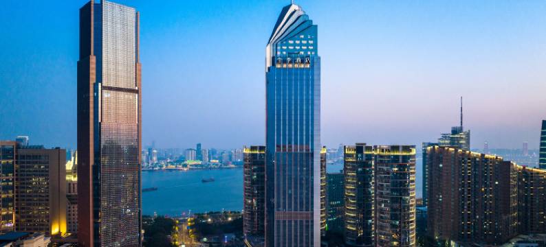 全季南昌红谷滩秋水广场云端酒店图片