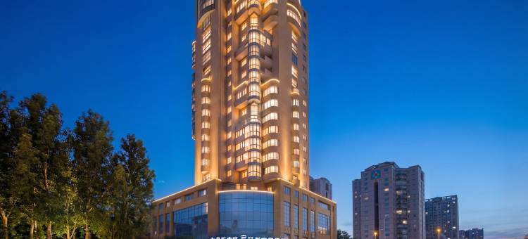 艺龙安悦酒店(上海虹桥水城路地铁站店)图片