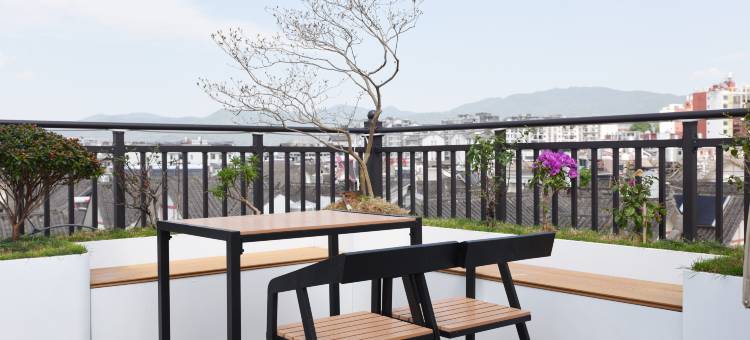 花筑·双悦民宿|咖区茶吧|花园美墅(普洱戴家巷思茅老街店)图片