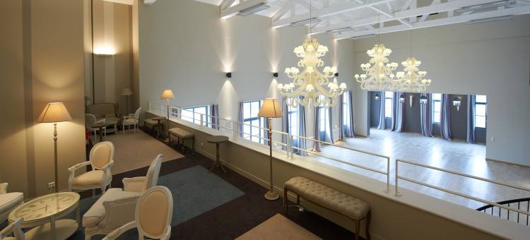 绍莱中心美居酒店(Hôtel Mercure Cholet Centre)图片