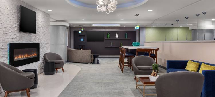 基奇纳-滑铁卢皇冠假日酒店(Crowne Plaza KITCHENER-WATERLOO by IHG)图片