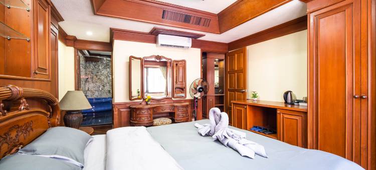 ZJ芭东海滩公寓酒店(ZJ Beach Residence)图片