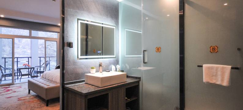 小金郦湾酒店图片