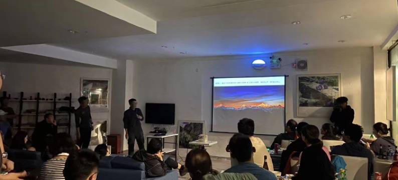 德钦飞来寺梅里往事酒店图片