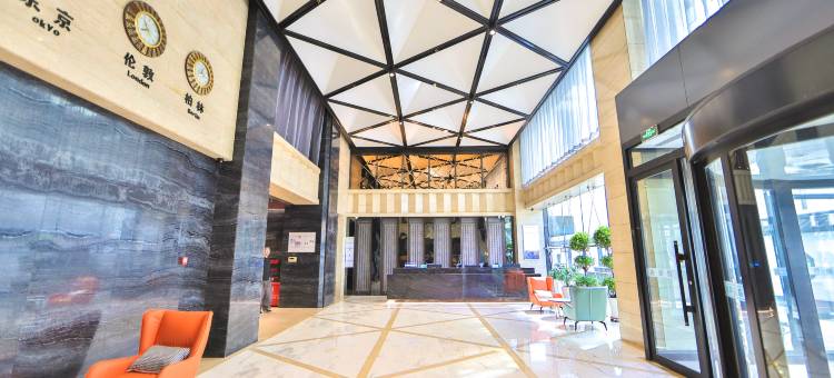 长春南湖假日酒店(南湖公园工农广场地铁站店)图片